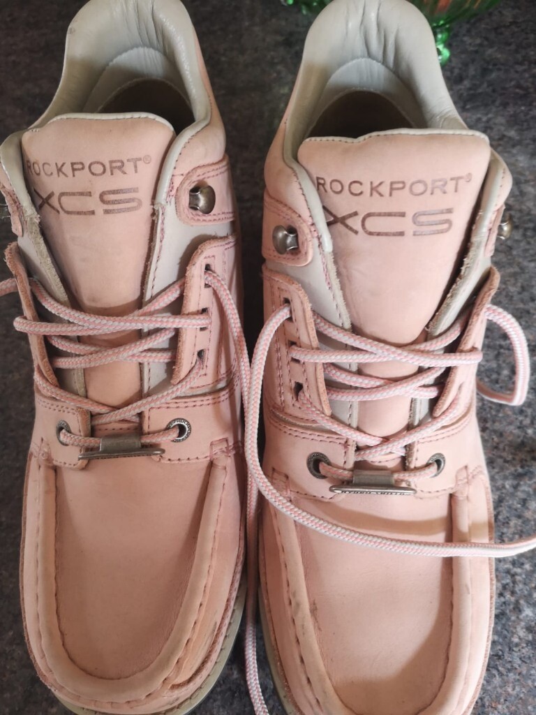 pink rockport boots